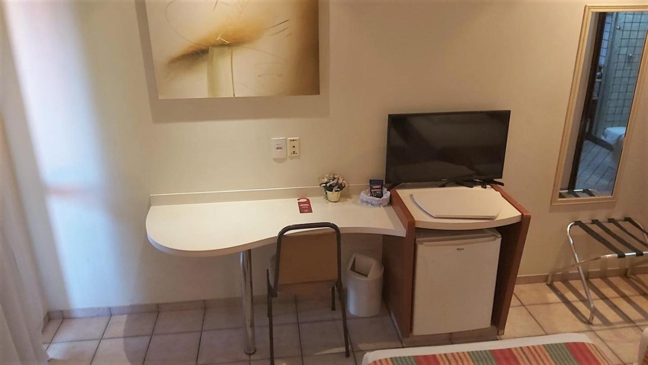 Dos Girassois Inn 3*